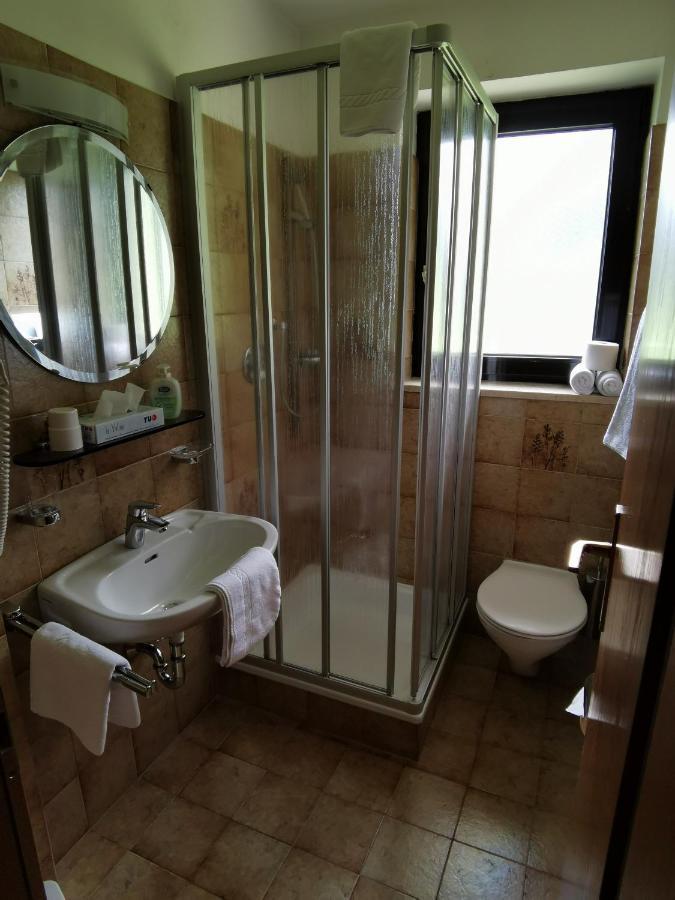 Garni Weghueb Bed and Breakfast Rablà Eksteriør billede